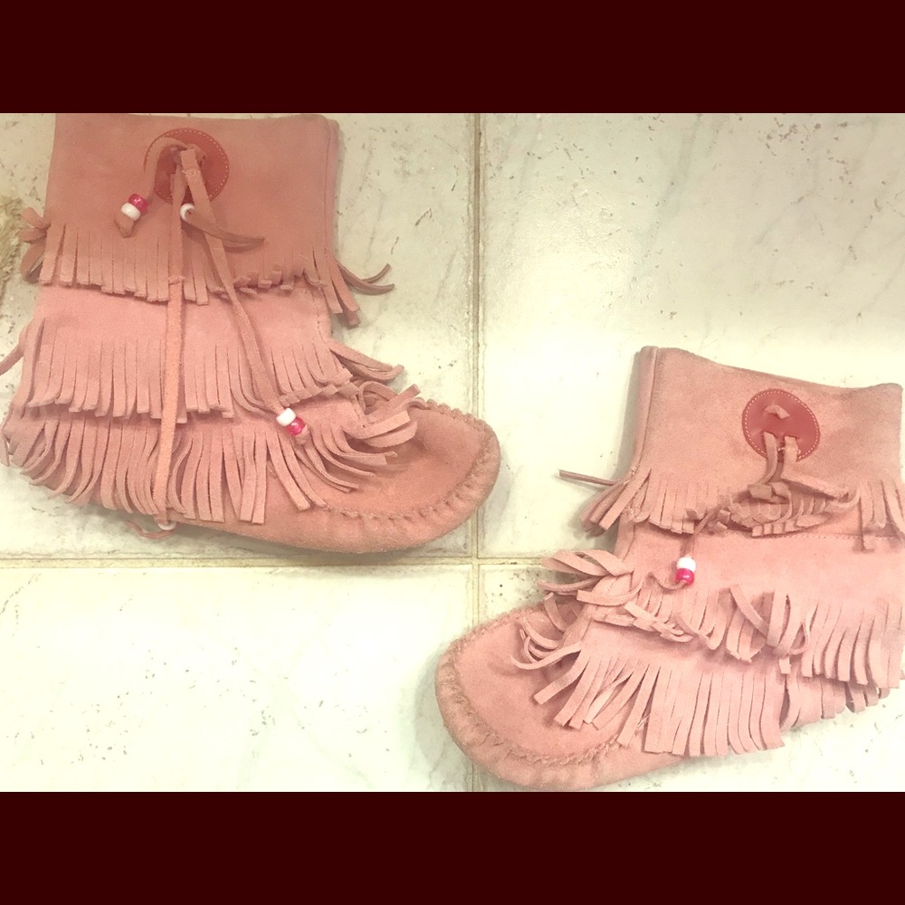Steve Madden moccasins pink size 6 booties boots